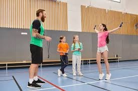 保罗的抢断绝技，纵横NBA20年无解封神，至今没人能破解！